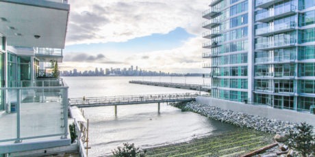 waterfront condo rental lower lonsdale north vancouver