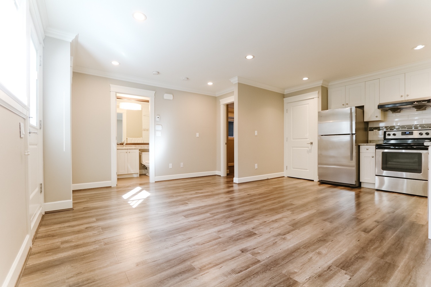 deluxe two bedroom suite for rent in lynn valley 1